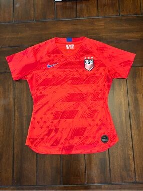 Nike Team USA Women’s USWNT Dri-FIT Soccer Jersey 2019 National Team USA Size M